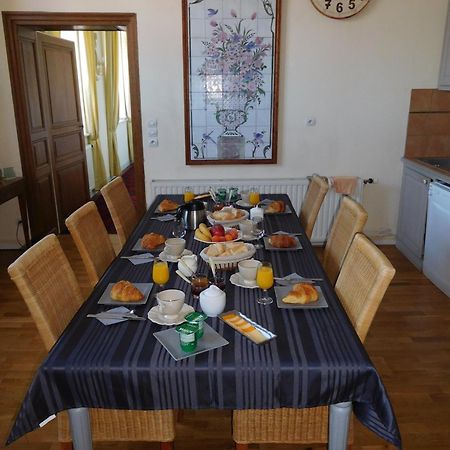 Chambres D'Hotes Chateau De Courcelette Hem Екстериор снимка