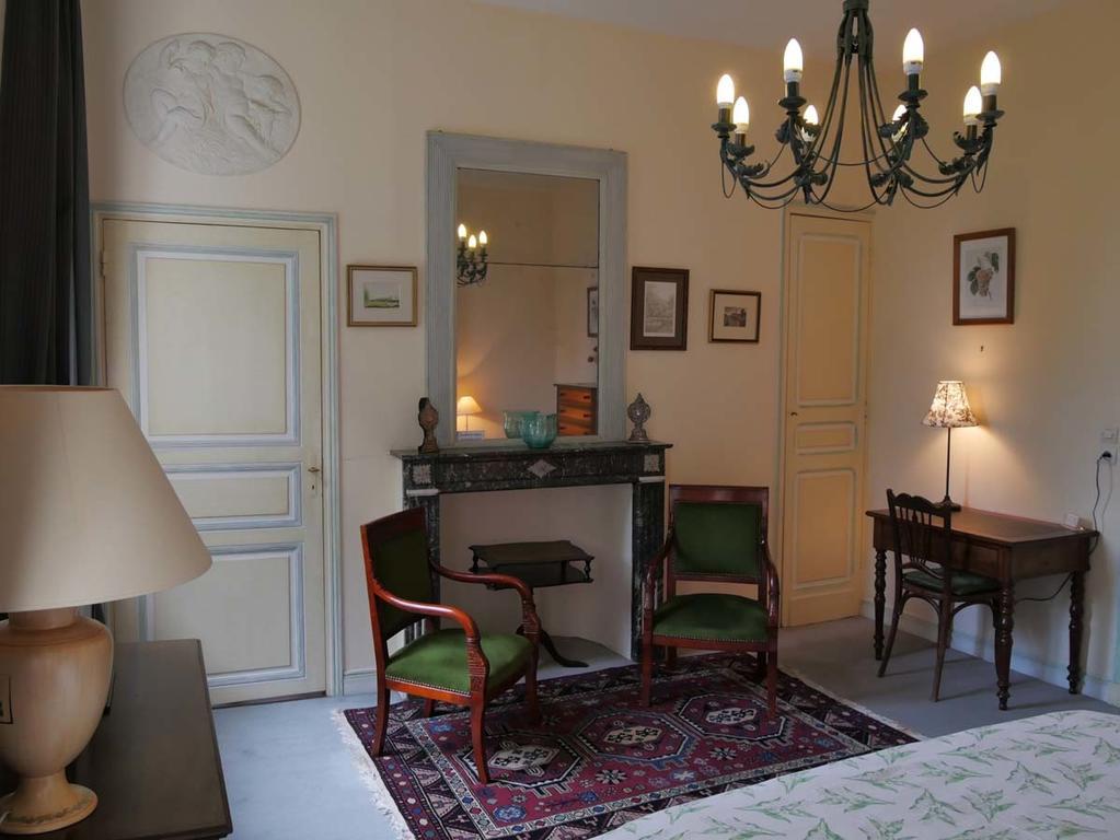 Chambres D'Hotes Chateau De Courcelette Hem Стая снимка