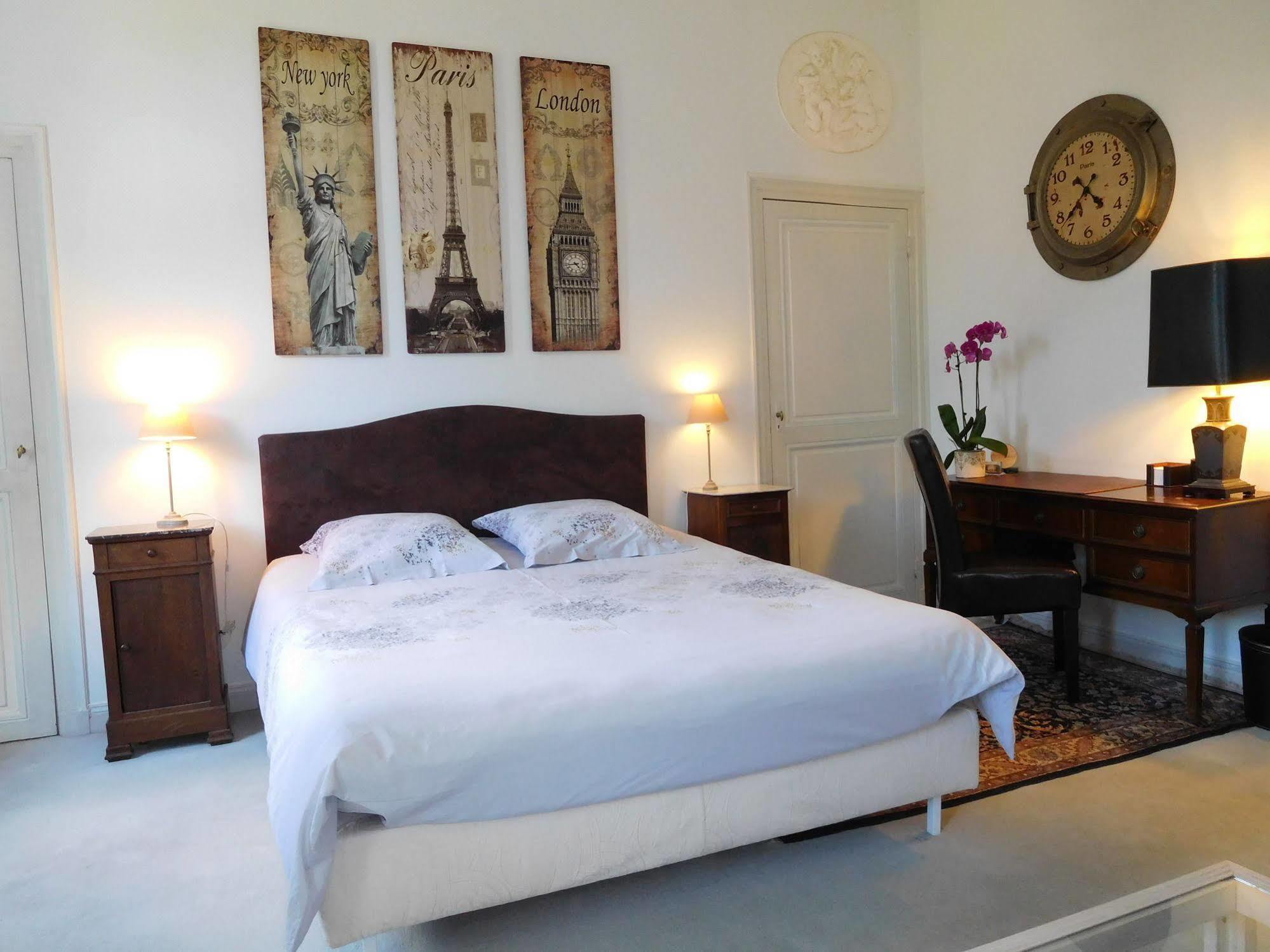 Chambres D'Hotes Chateau De Courcelette Hem Екстериор снимка