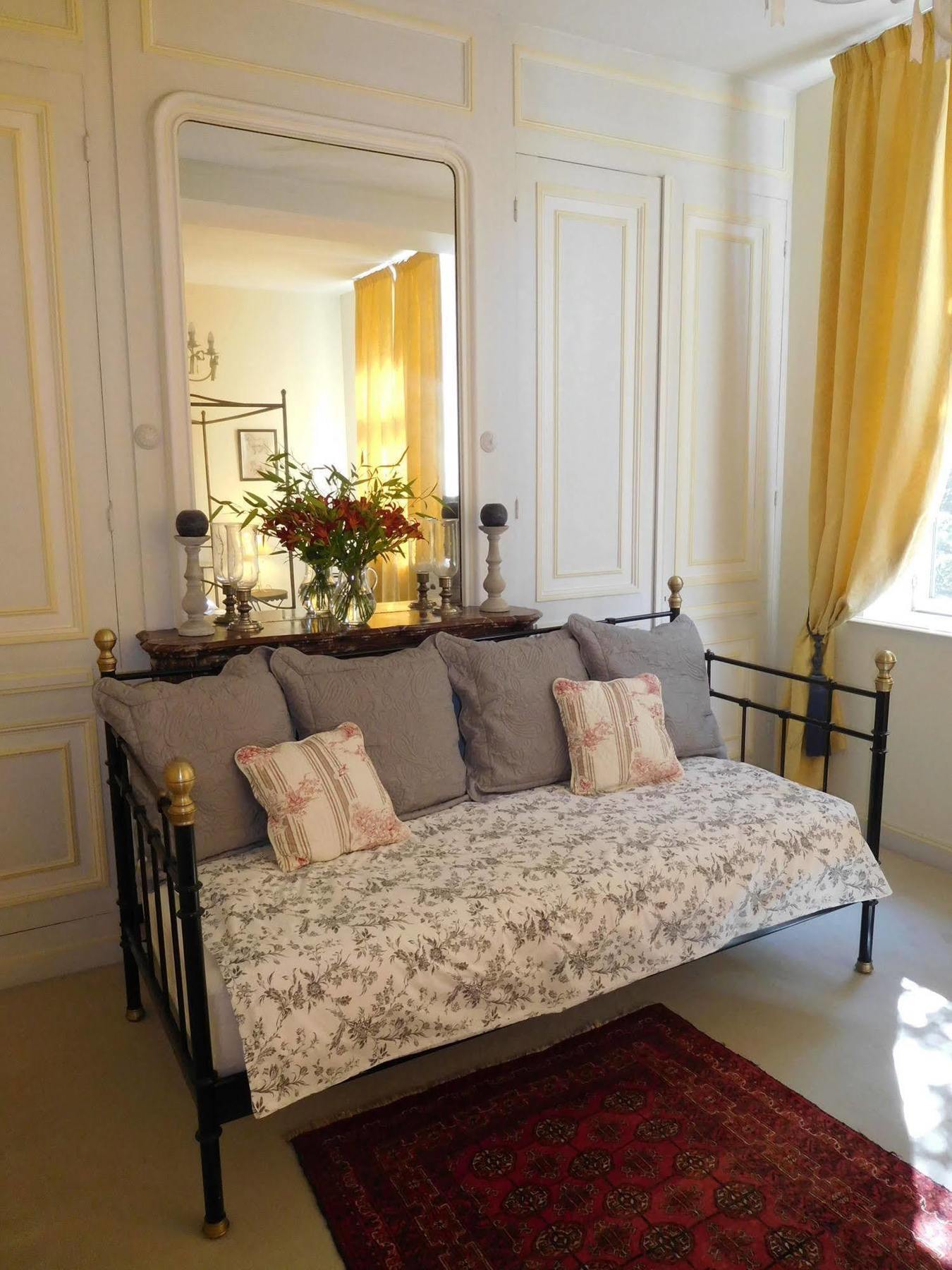 Chambres D'Hotes Chateau De Courcelette Hem Екстериор снимка