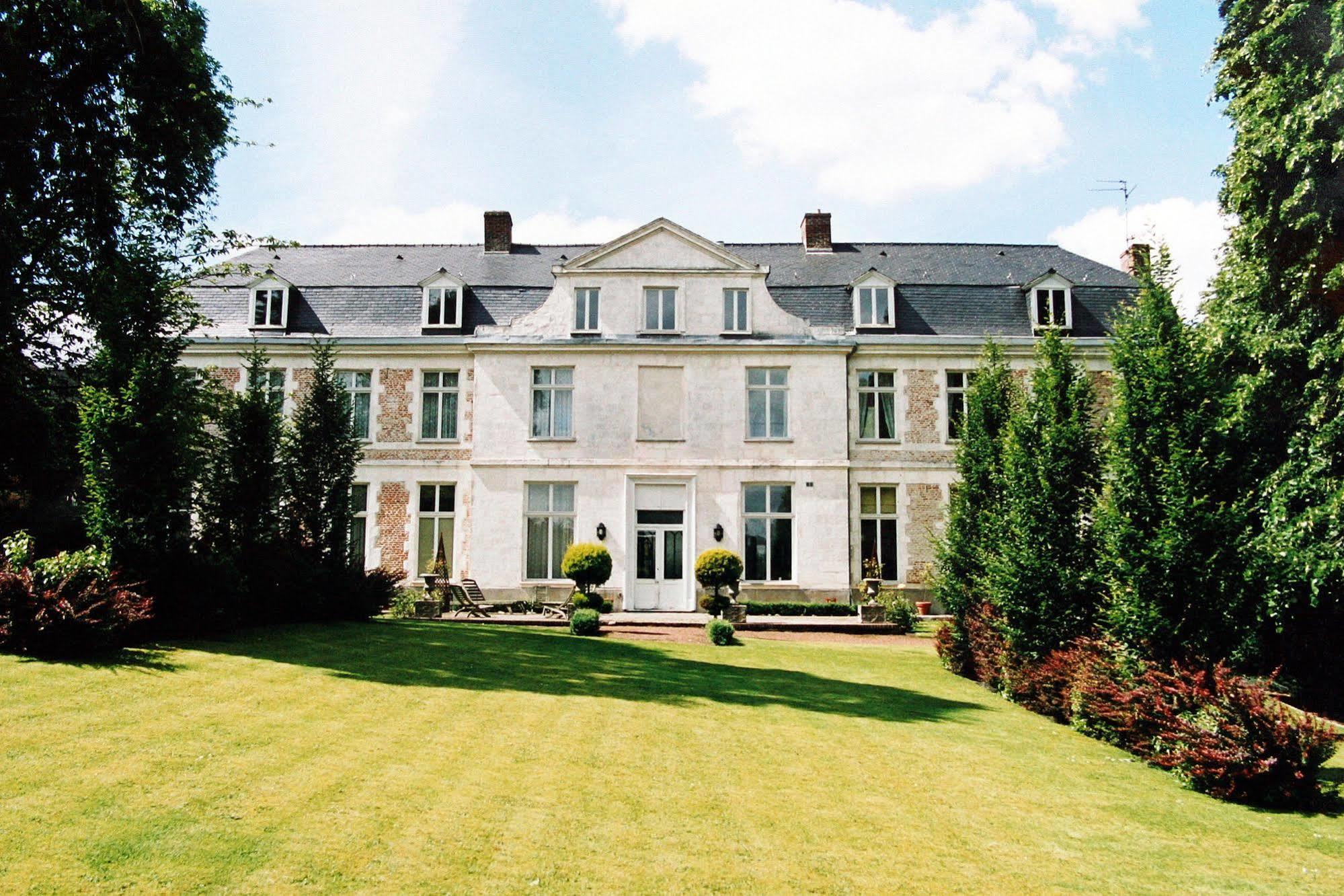 Chambres D'Hotes Chateau De Courcelette Hem Екстериор снимка